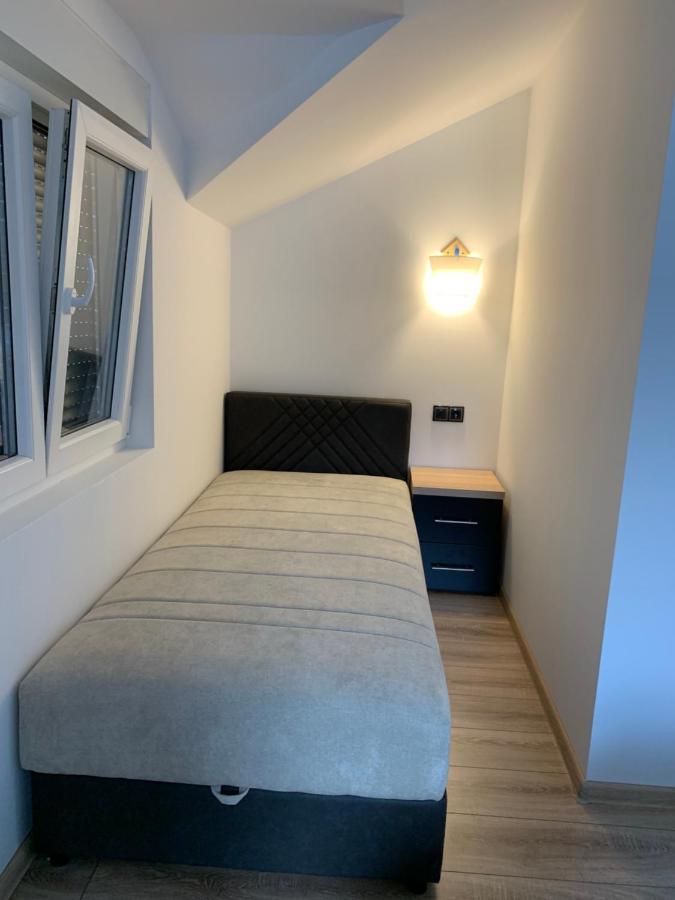 Prenociste & Restoran - Kasic Bed & Breakfast Brodarevo Ngoại thất bức ảnh