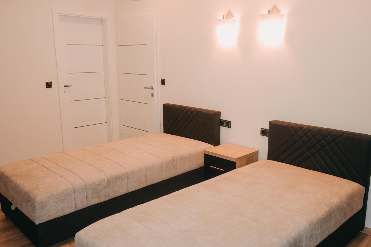Prenociste & Restoran - Kasic Bed & Breakfast Brodarevo Ngoại thất bức ảnh
